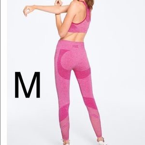 medium Pink seamless yoga pants